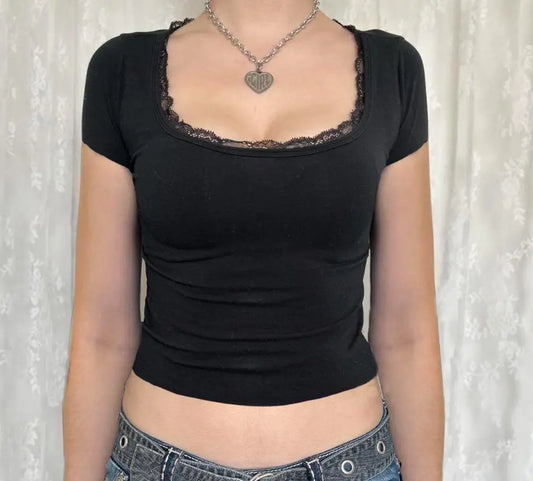 Women's Lace Trim Crop Top, Short Sleeve Scoop Neck Solid Color